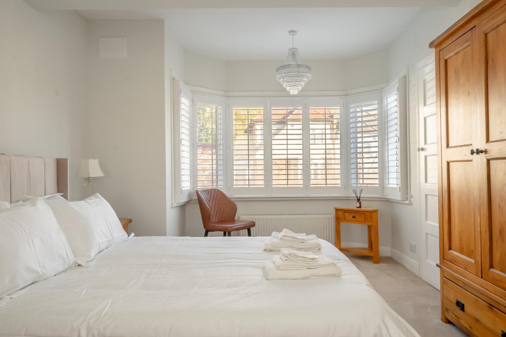 London & Forest Loughton  Extérieur photo