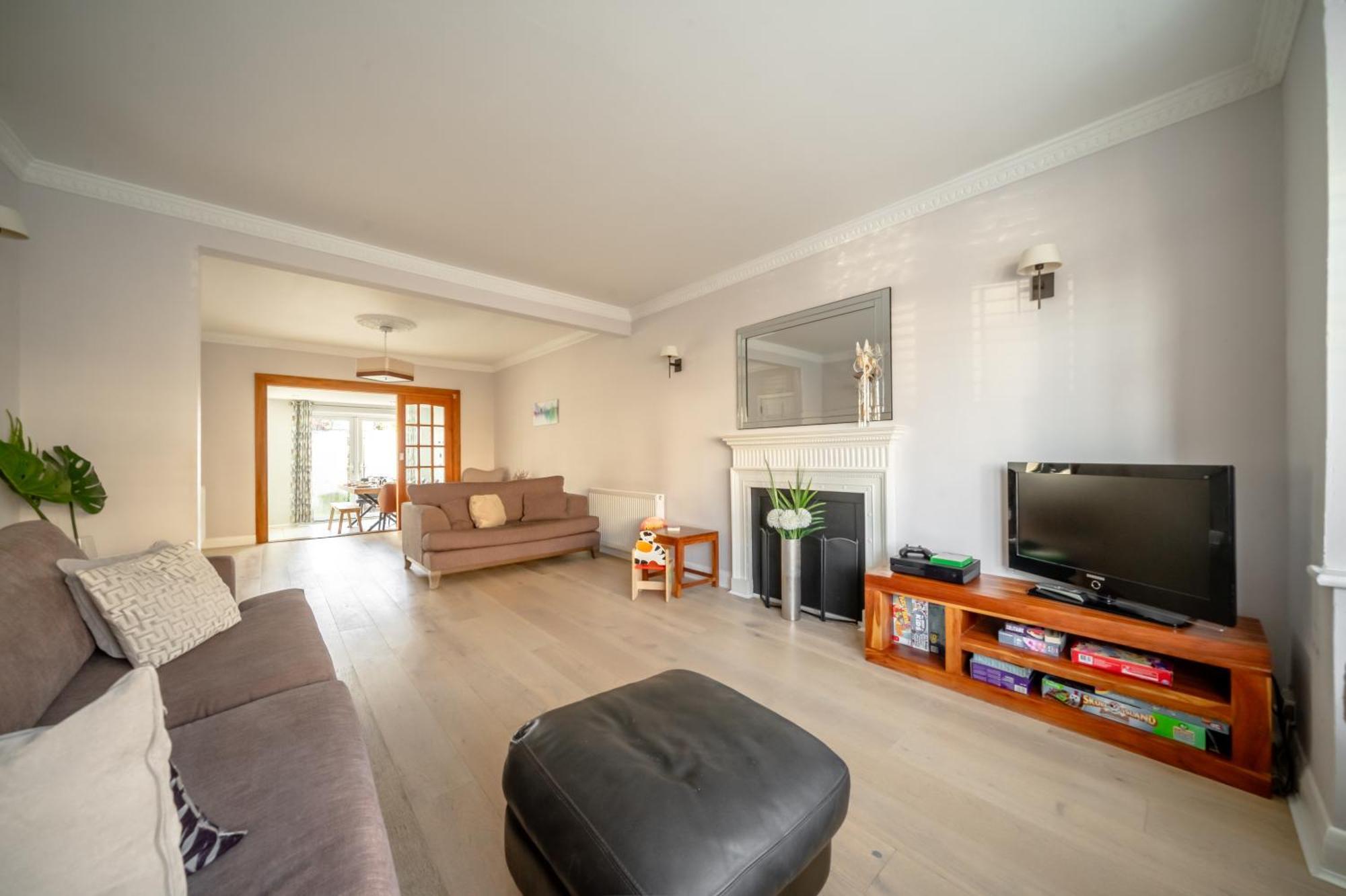 London & Forest Loughton  Extérieur photo