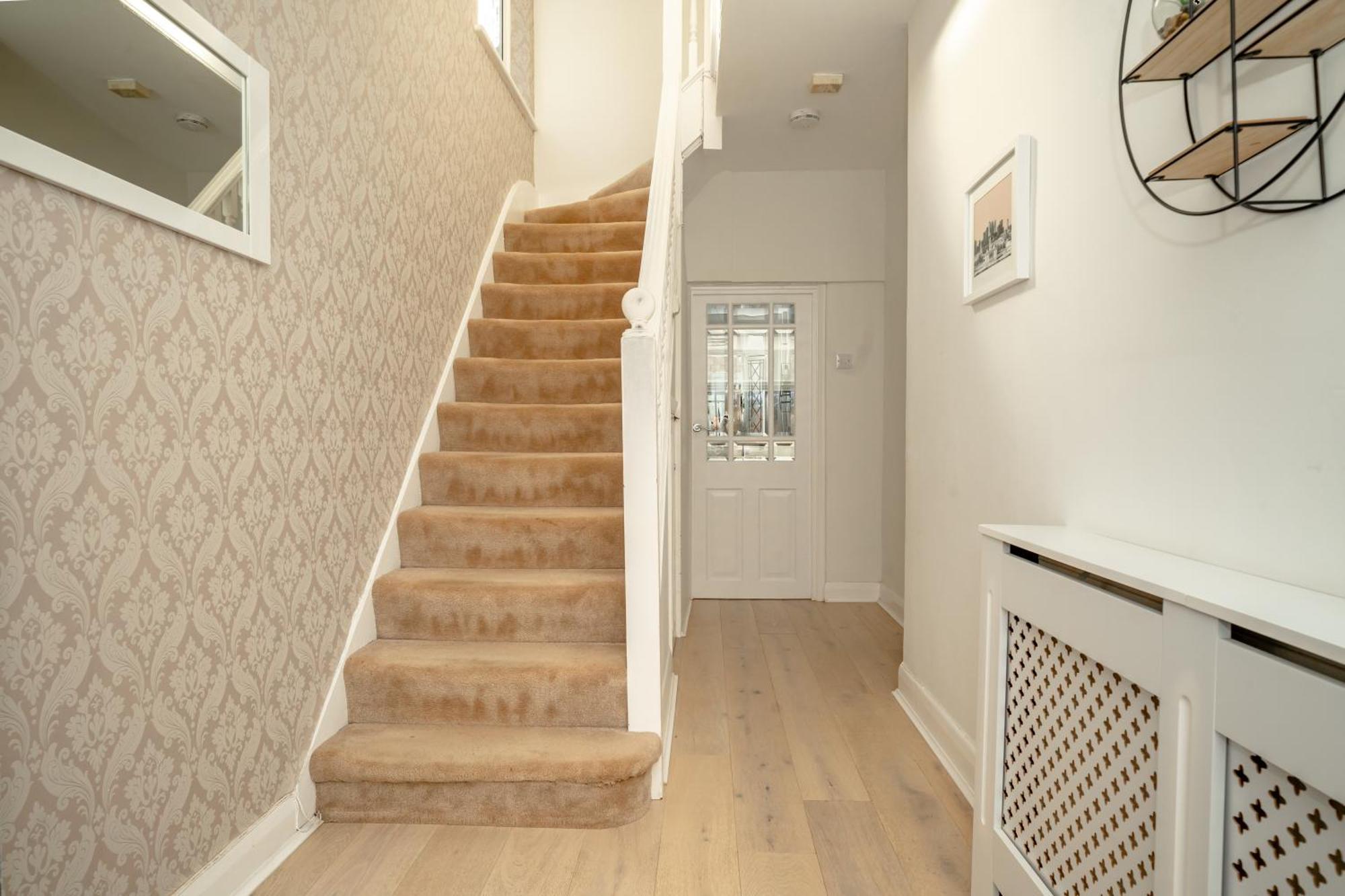 London & Forest Loughton  Extérieur photo